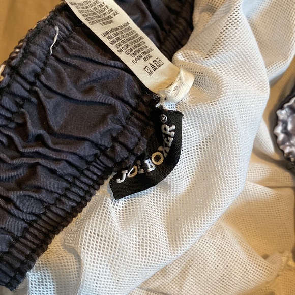 Joe boxer swim trunks - Picture 3 of 3